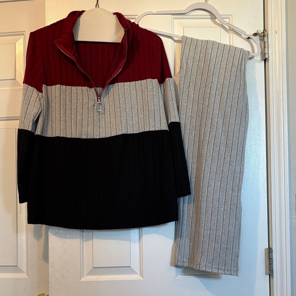 Colorblock Half-Zip Sweater - Red, Gray, Black